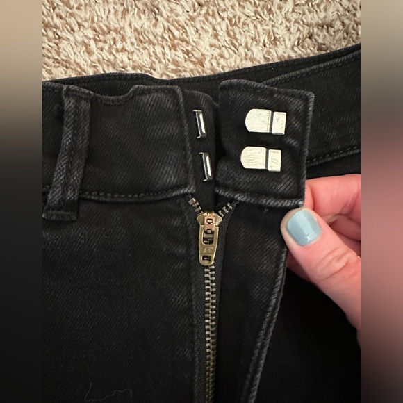 Ann Taylor Wide Leg Flare Jeans, Black, Standard Fit Size 0 - Picture 3 of 4